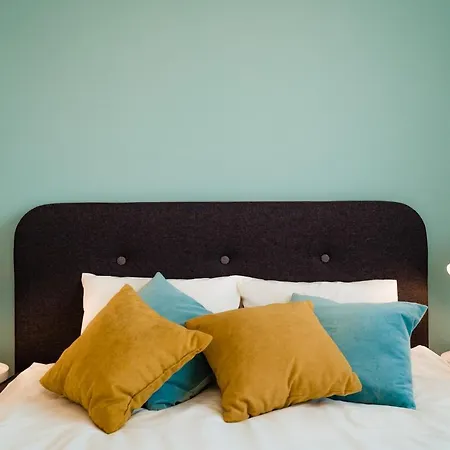 Amazing Terrace With View Of Old Town Bucarest