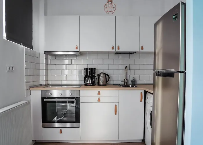 Amazing Terrace With View Of Old Town Bukarest